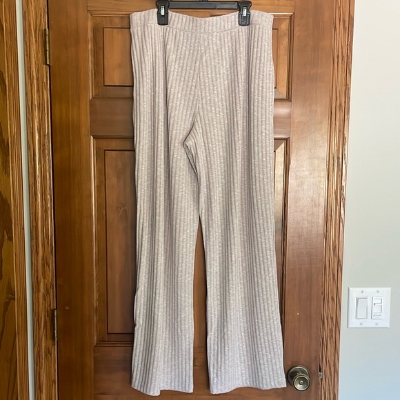 Susan Graver Cream Wide Leg Knit Lounge Pants - Picture 4 of 6